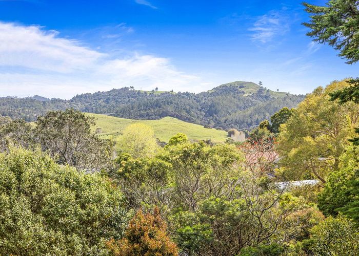 at 15 Hillcrest Road, Hatfields Beach, Orewa