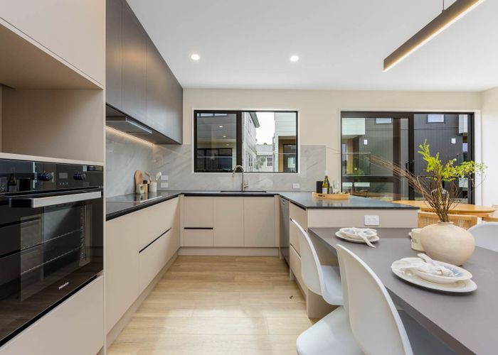  at Lot 3/9 Catalina Crescent, Forrest Hill, North Shore City, Auckland
