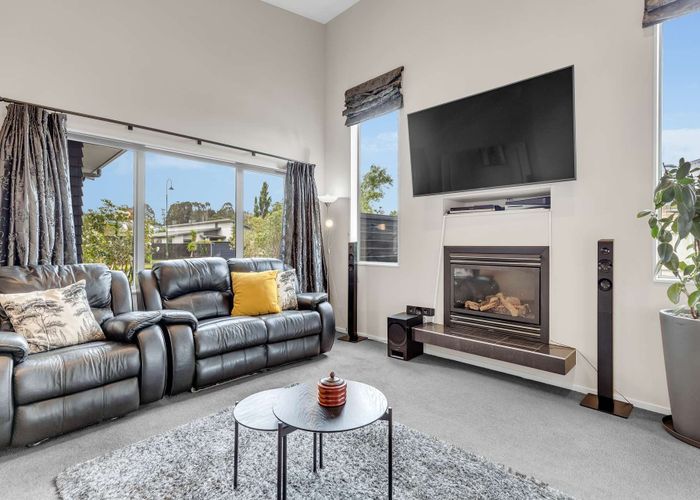 at 5 Chestnut Close, Kelvin Grove, Palmerston North