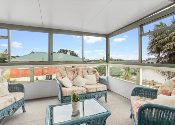  at 2/213 Queens Road, Panmure, Auckland City, Auckland