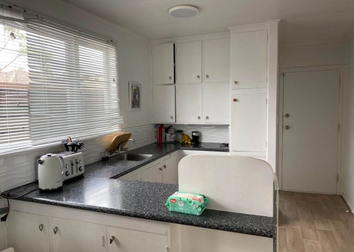  at 1/64 Mclean Avenue, Papatoetoe, Manukau City, Auckland