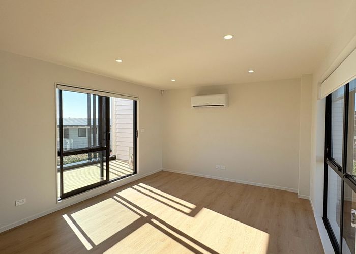  at 27C Te Atatu Road, Te Atatu South, Waitakere City, Auckland