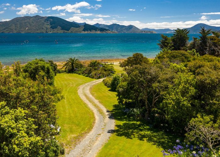  at 516 Clova Bay Road, Picton