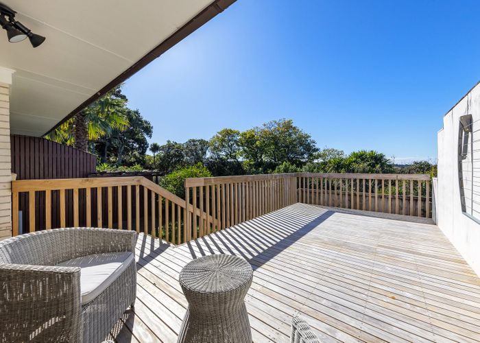  at 2/185 Upland Road, Remuera, Auckland