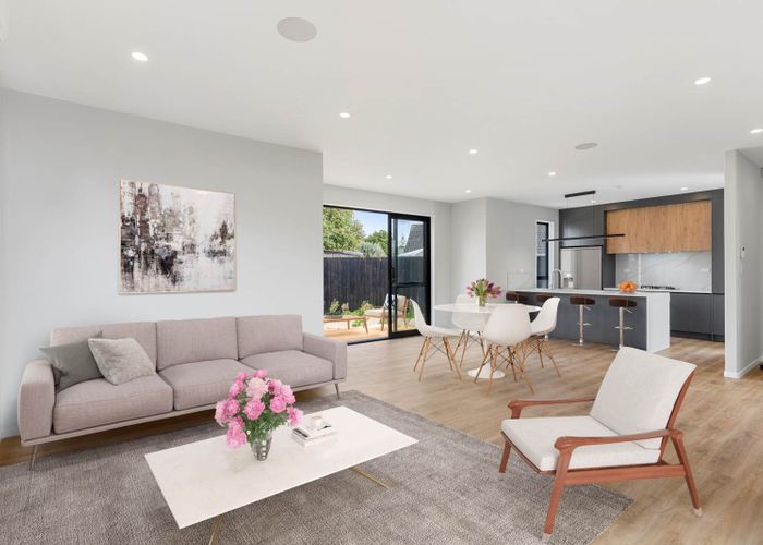  at 7a Edgewater Grove, Orewa, Rodney, Auckland