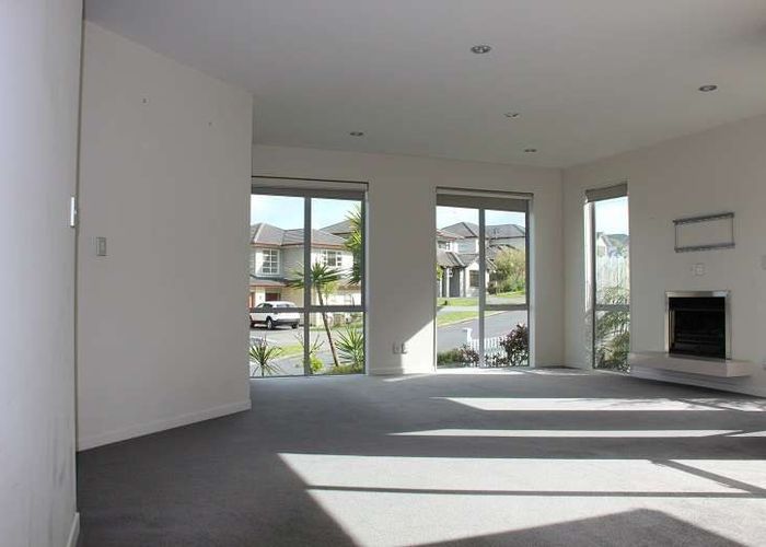  at 22 Oak Bark Drive, Schnapper Rock, North Shore City, Auckland