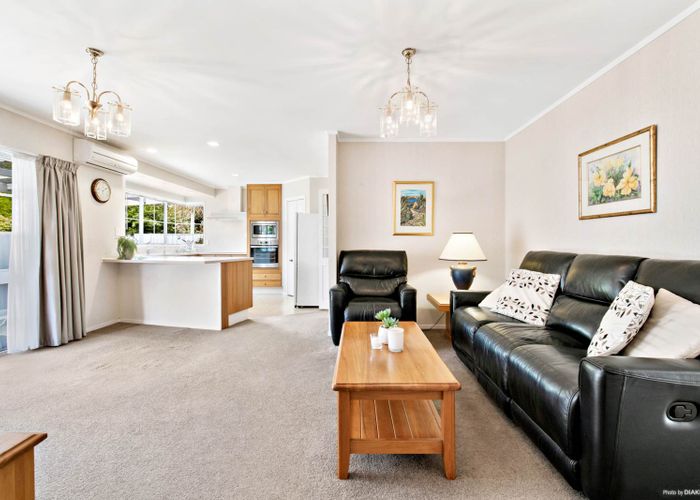  at 1 Adios Place, Conifer Grove, Takanini