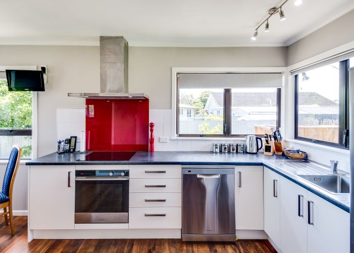  at 15 Clark Avenue, Pirimai, Napier