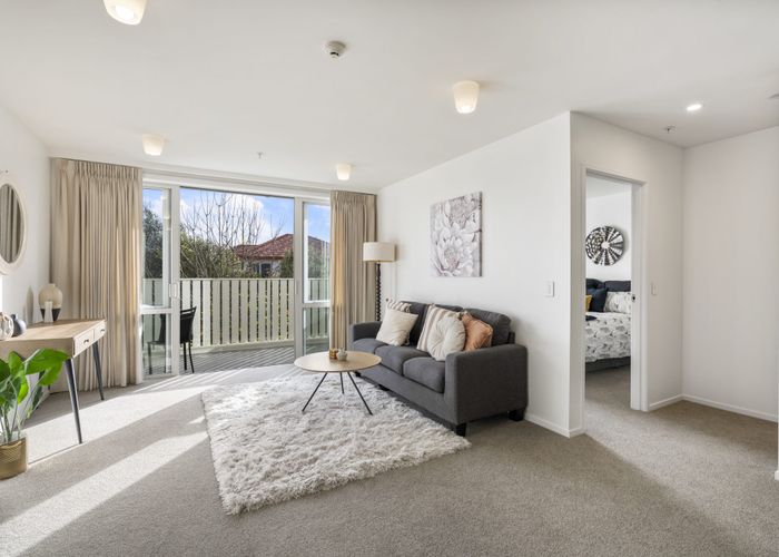  at 104/21A Swanson Road, Henderson, Waitakere City, Auckland