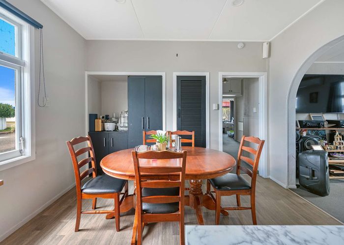  at 808 Nelson Street North, Mahora, Hastings