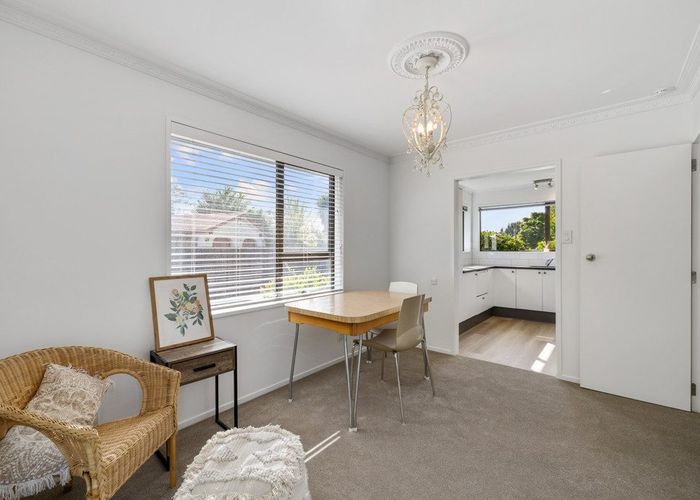 at 1/27 Royleen Street, Casebrook, Christchurch