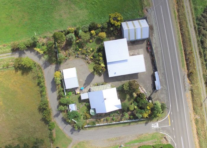  at 10 Te Awe Awe Road, Rangiotu, Palmerston North