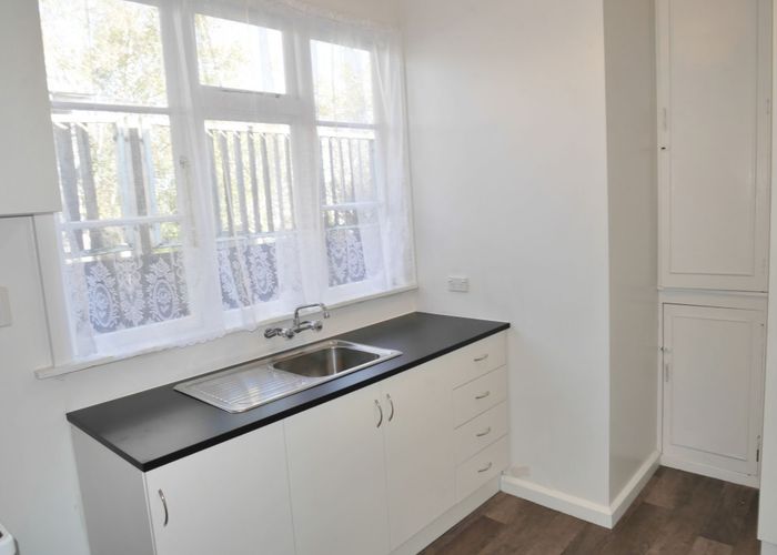  at 176 Gayhurst Rd, Dallington, Christchurch City, Canterbury