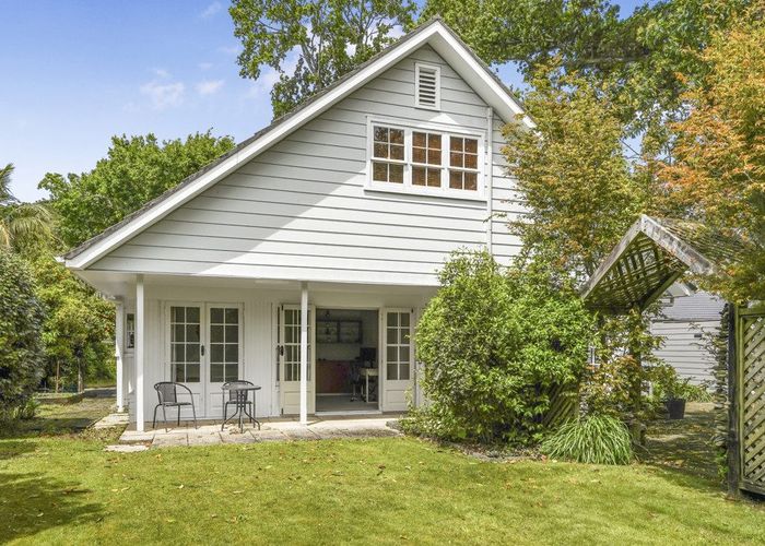  at 29 Pollock Drive, Chartwell, Hamilton