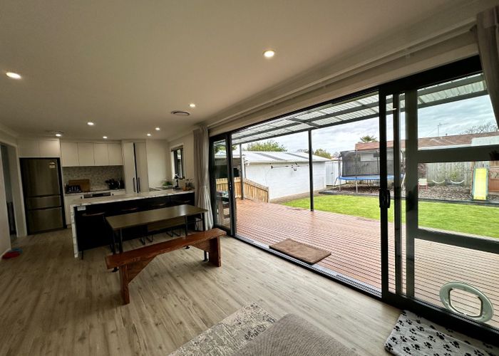  at 5 Conway Place, Terrace End, Palmerston North, Manawatu / Whanganui