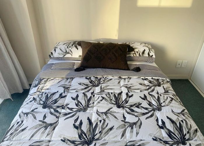  at 15B/76 Albert Street, Auckland Central, Auckland