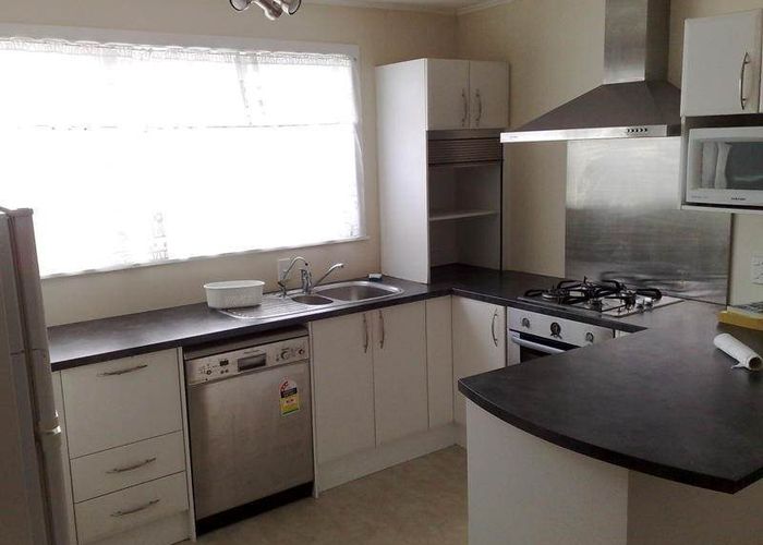  at 35 Taylor Street, Blockhouse Bay, Auckland City, Auckland