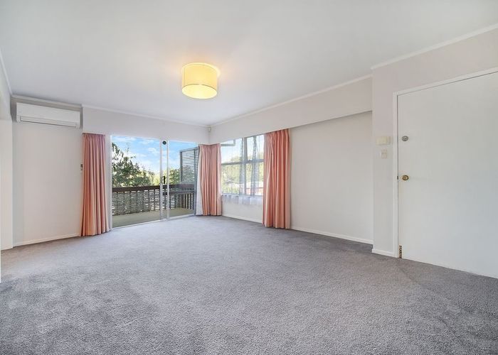  at 25 Walnut Lane, Browns Bay, North Shore City, Auckland