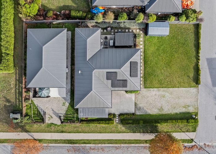  at 5 Marbleleaf Lane, Albert Town, Wanaka, Otago