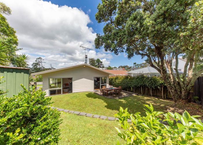  at 60 Spence Road, Henderson, Auckland