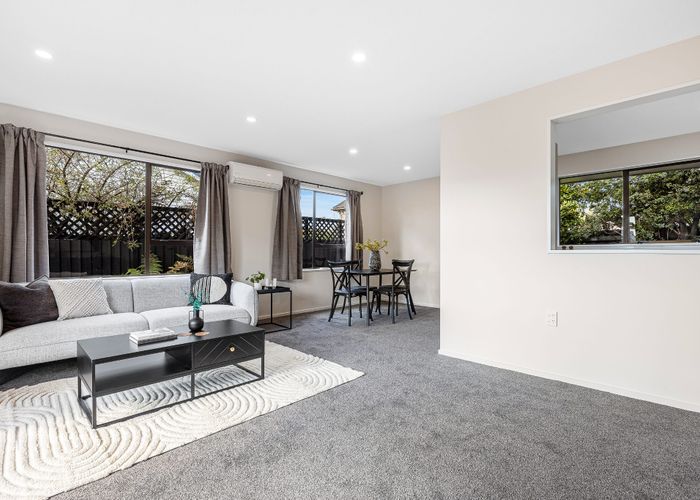  at 2/51 Tilford Street, Woolston, Christchurch