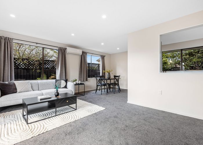  at 2/51 Tilford Street, Woolston, Christchurch City, Canterbury