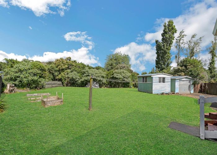  at 16 Bruce Place, Papatoetoe, Manukau City, Auckland