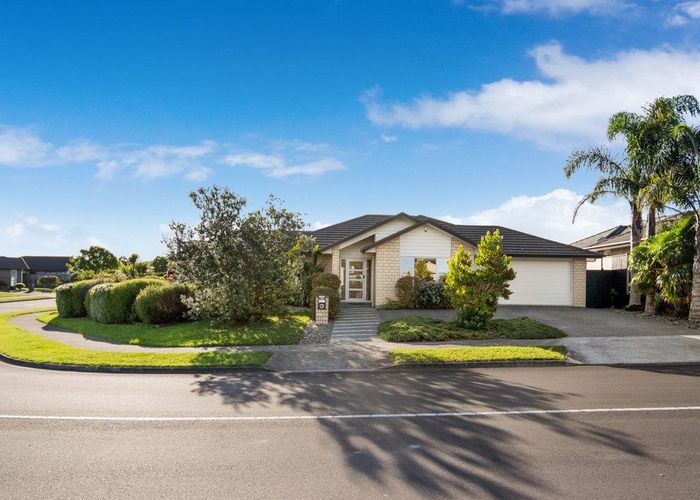  at 20 Castellina Drive, Karaka, Papakura
