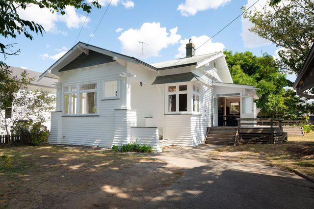  at 49 Firth Street, Hamilton East, Hamilton