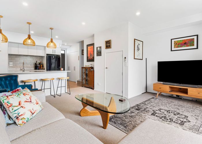  at 25 Gateway Avenue, Beachlands, Auckland