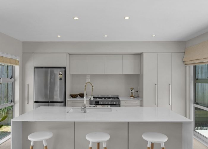  at 10 Kaimanawa Road, Karaka, Papakura