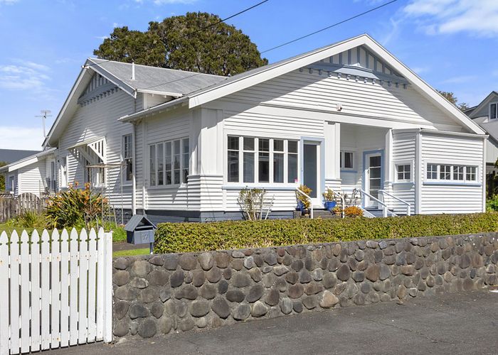  at 17 Barrett Street, Westown, New Plymouth, Taranaki