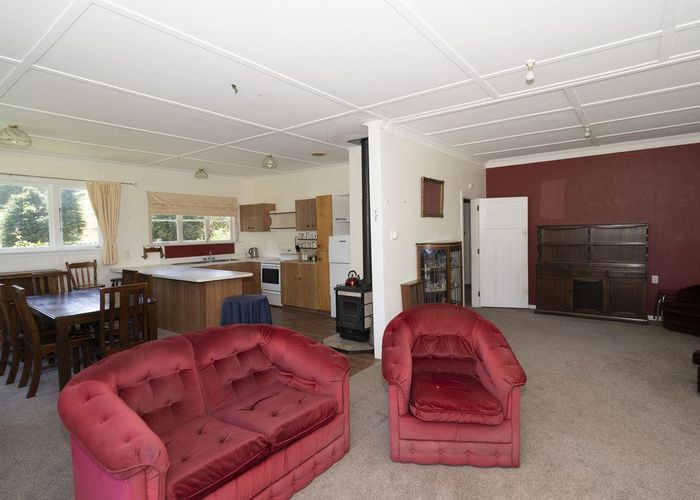  at 404 North Road, Mauriceville, Masterton, Wellington