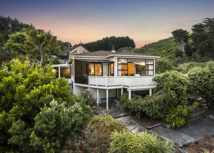  at 1 King George Street, Broad Bay, Dunedin