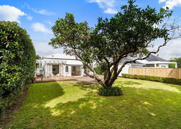  at 3 Taupata Street, Mount Eden, Auckland City, Auckland