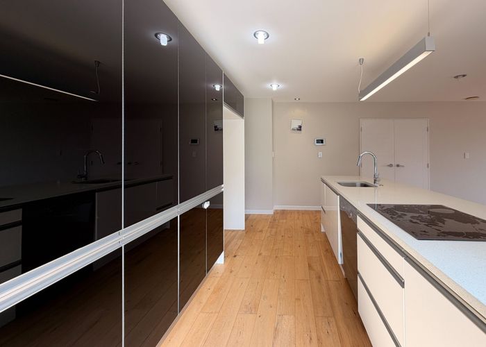  at 70 Laurel Oak Drive, Albany, North Shore City, Auckland