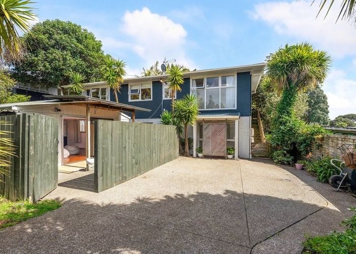  at 134 Verran Road, Birkdale, Auckland