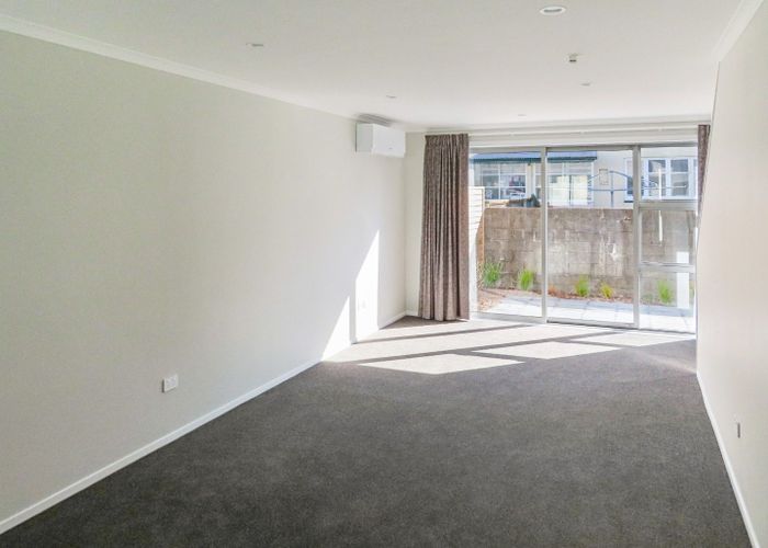  at 5 John Reynolds Square, Lower Hutt, Lower Hutt, Wellington