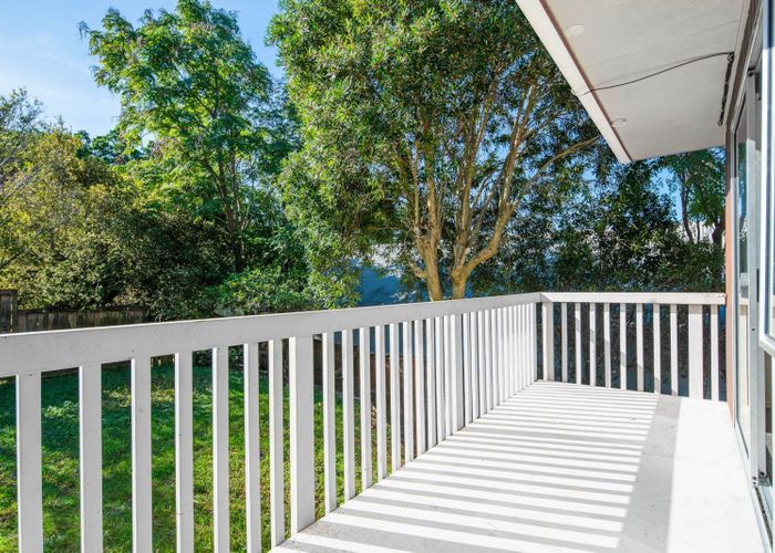  at 128 Oaktree Avenue, Browns Bay, North Shore City, Auckland