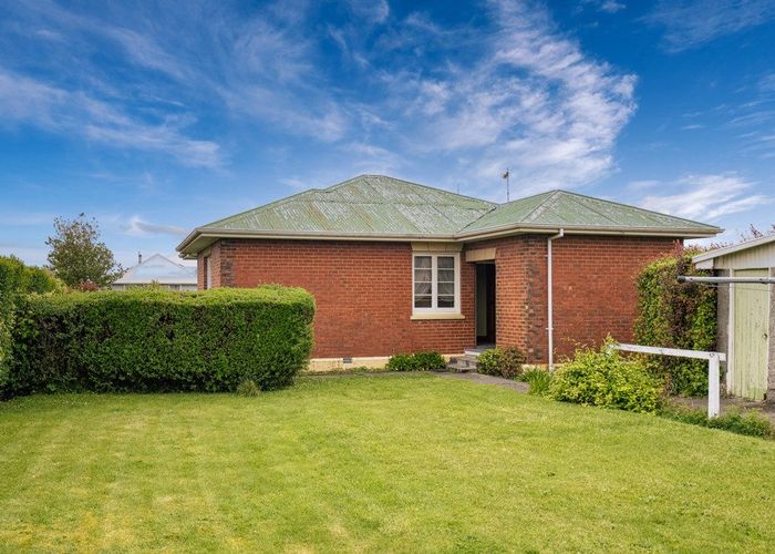  at 68 Wellington Street, Hampstead, Ashburton
