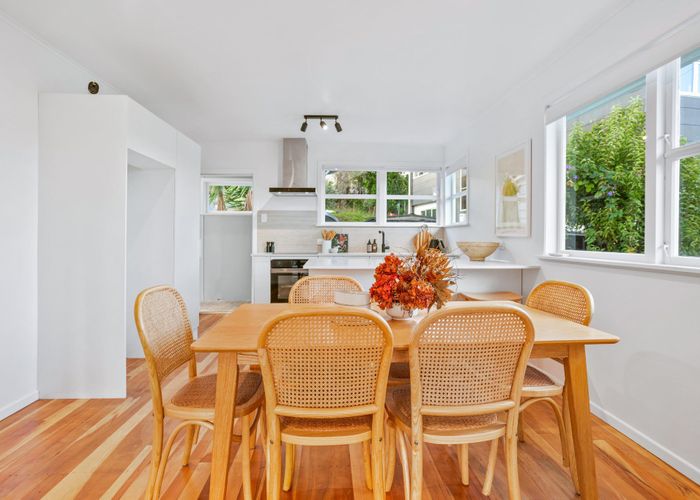  at 1 Sussex Terrace, Riverhead, Riverhead