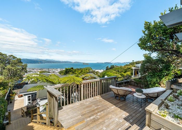  at 23 Te Whiti Grove, Korokoro, Lower Hutt, Wellington