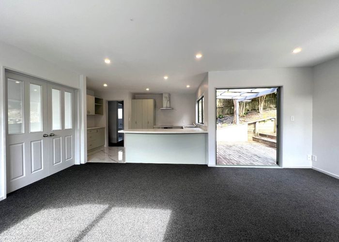  at 19 Lagoon Way, West Harbour, Waitakere City, Auckland