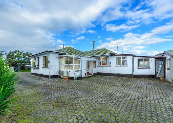  at 167 Bower Avenue, New Brighton, Christchurch City, Canterbury