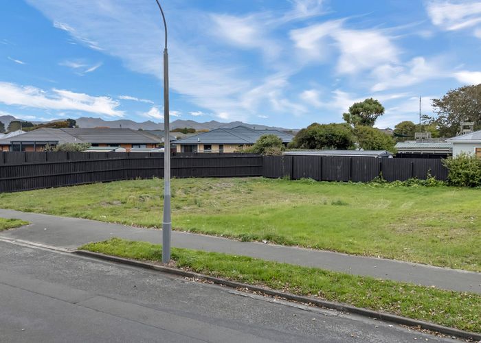  at 77 Effingham Street, North New Brighton, Christchurch City, Canterbury