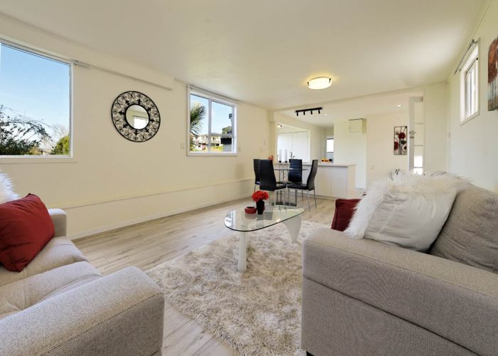  at 1/0 Richardson Road, Mount Roskill, Auckland