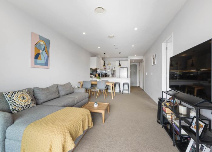  at 114/27 Enfield Street, Mount Eden, Auckland