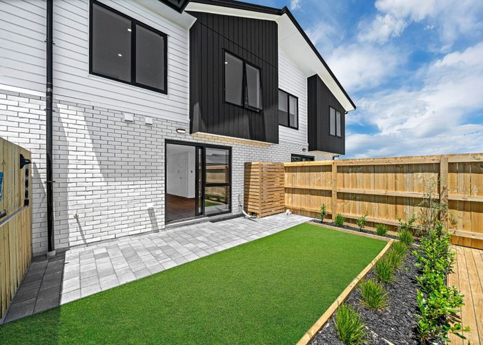  at 15 Union Road, Howick, Manukau City, Auckland