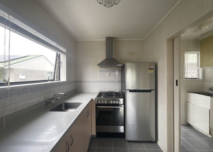  at 1/10 Kelvin Place, Westown, New Plymouth, Taranaki