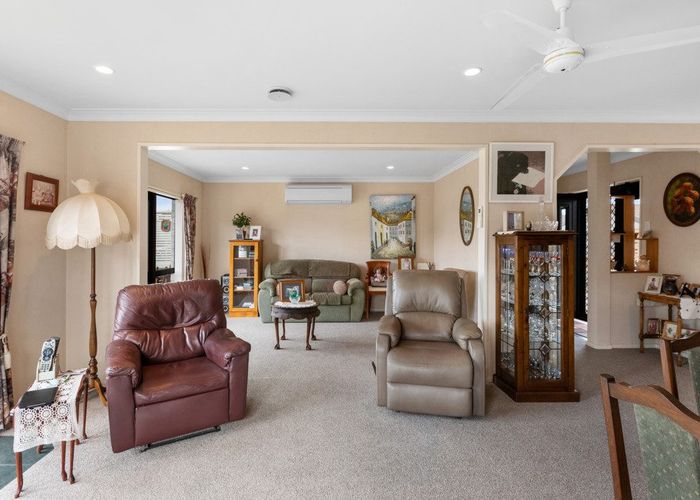  at 13A Kowhai Terrace, Saint Martins, Christchurch